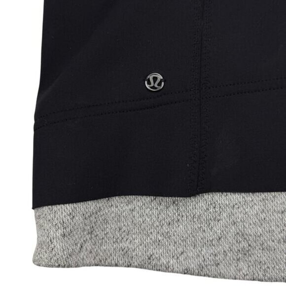 LULULEMON Var-City Bomber Size 6 Black / Heathered Black - Picture 7 of 7